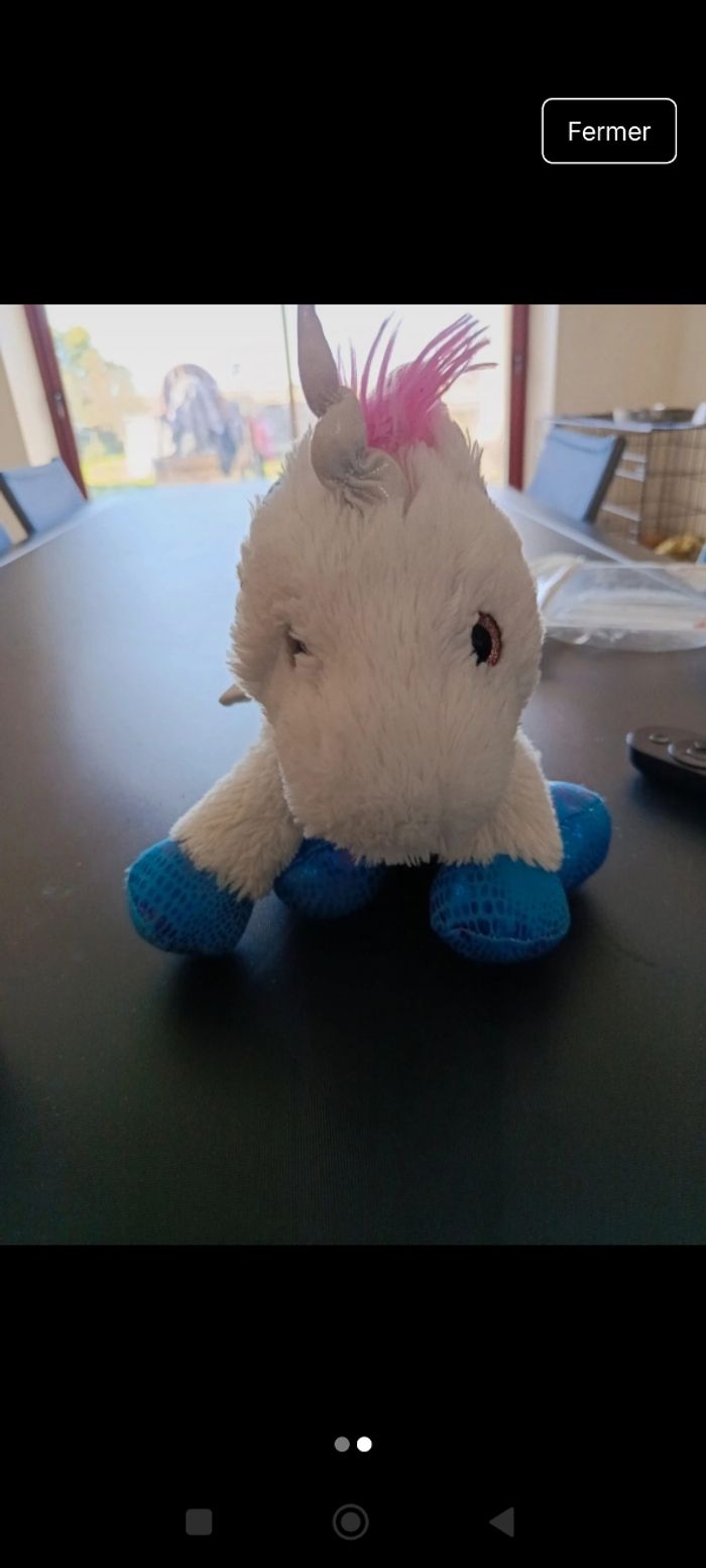 Doudou licorne