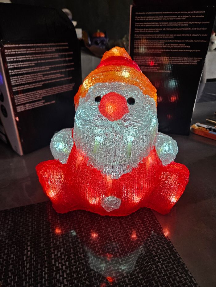 Père Noël lumineux 🎅 - photo numéro 2