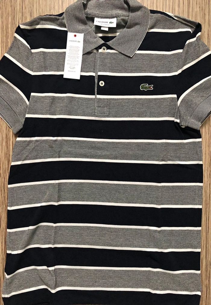 Polo Lacoste Neuf - photo numéro 2