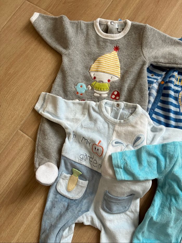 Lot de 5 pyjamas - photo numéro 2