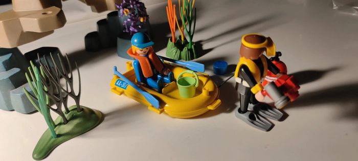 Lot playmobil plongeurs & barque & rochers - photo numéro 2