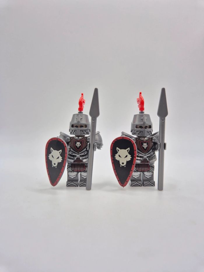 Figurines type lego 2 soldats chevaliers Du Loup