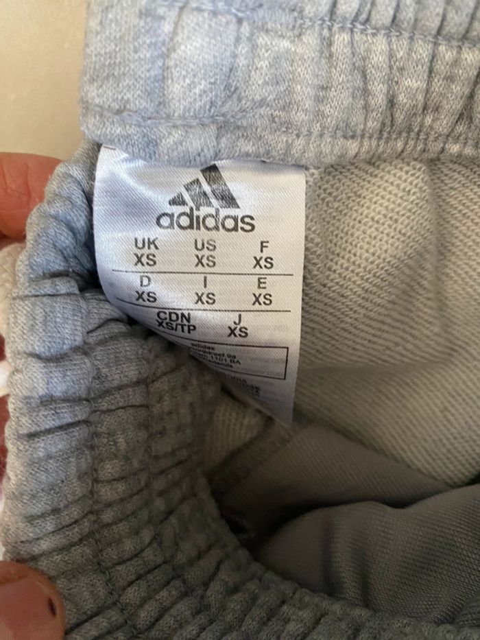 Jogging adidas - photo numéro 2