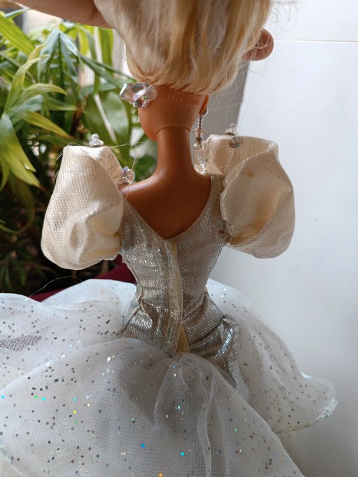 1992 Luna soir de lune édition barbie mattel poupée mannequin doll happy holiday grand gala - photo numéro 11
