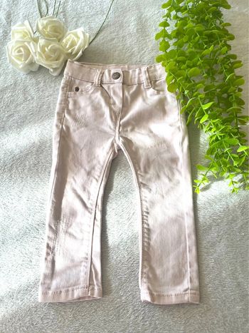 Tres beau jean slim pour bébé fille