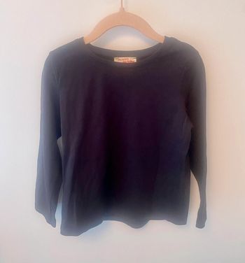 Teeshirt grandes manches noir 4 ans parfait état DPAM
