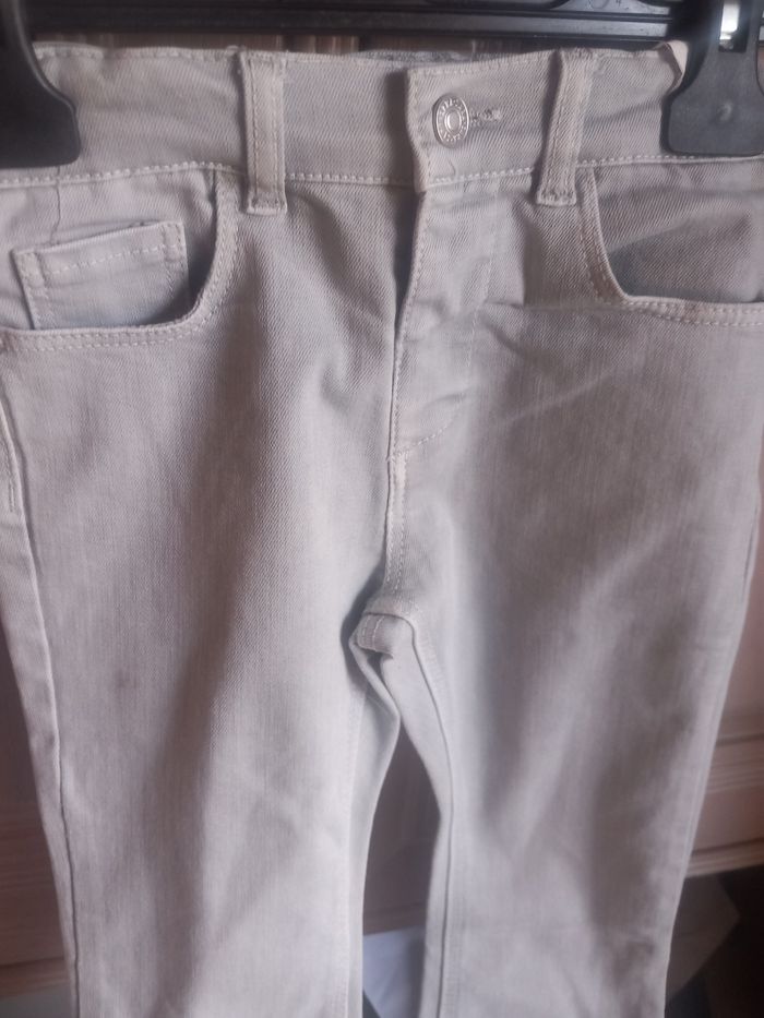 Jeans gris 3/4 ans Zara - photo numéro 3
