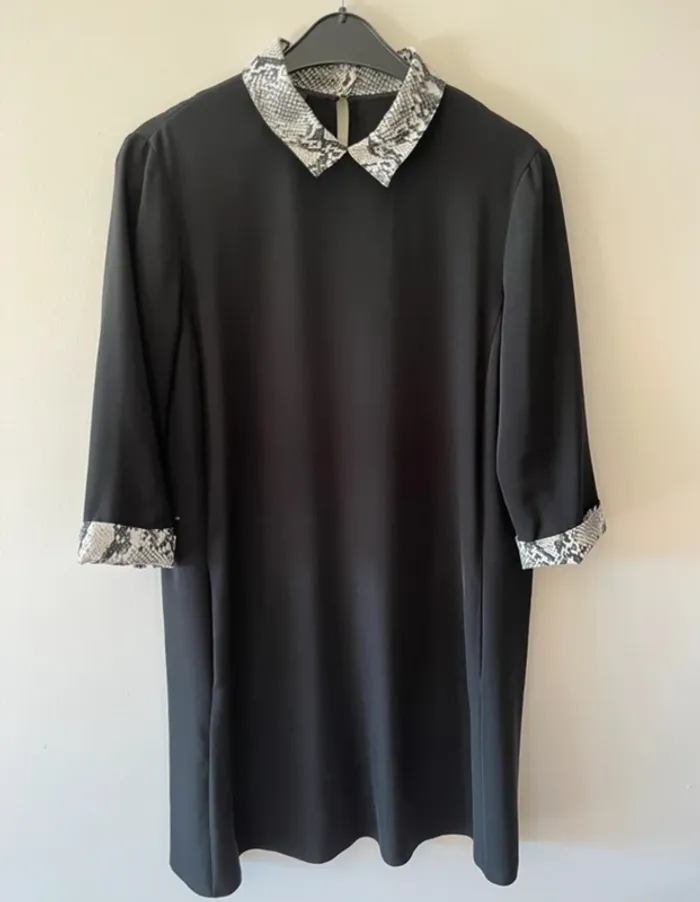 Magnifique robe noire || taille FR 42 || Marc aurel