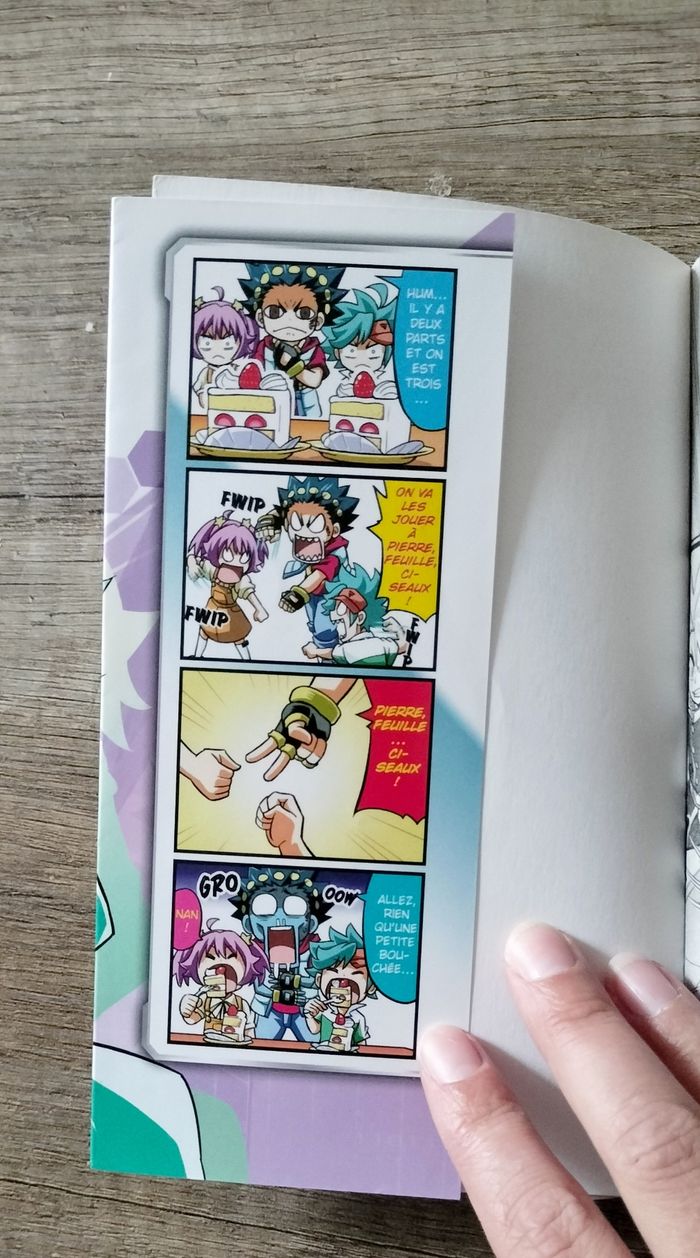 Manga "Beyblade Burst" tome 03 - photo numéro 4