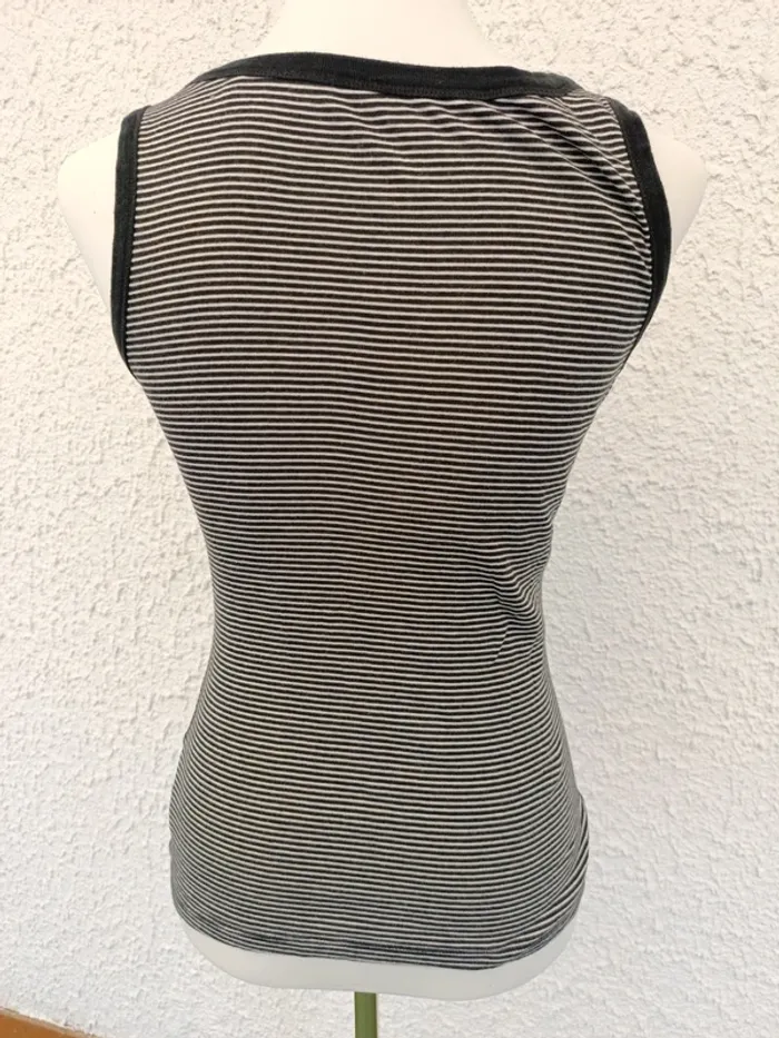 Débardeur basique rayé noir et blanc C&A taille S - photo numéro 2