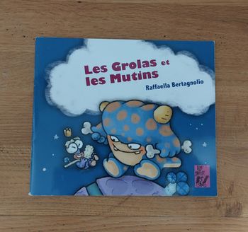 Les Grolas et les Mutins - lire c'est partir