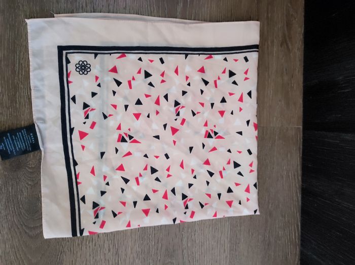 Foulard carré de Breal - photo numéro 2