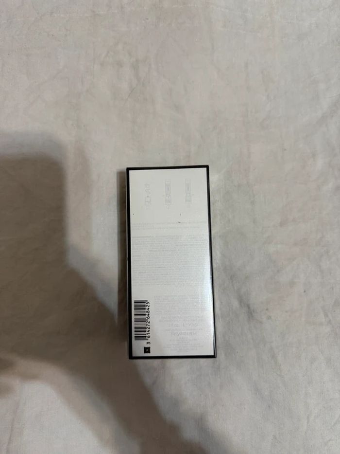 Neuf avec étiquette·Yves Saint Laurent - photo numéro 3