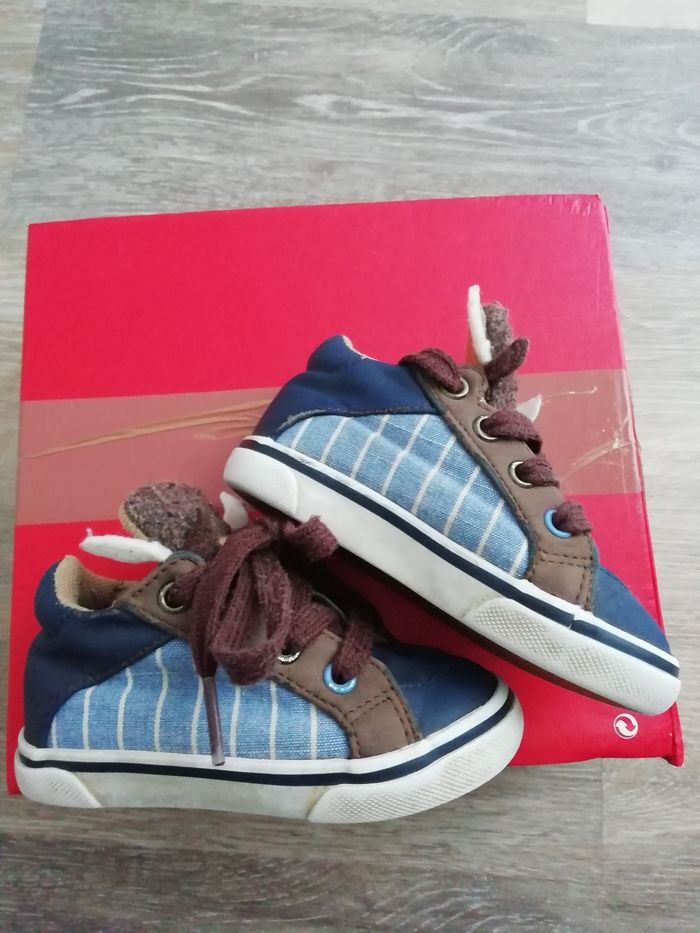 Chauisres garçon 20 - photo numéro 2