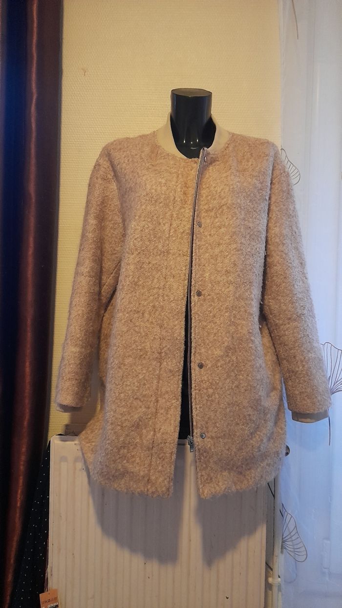 Joli manteau femme - photo numéro 2