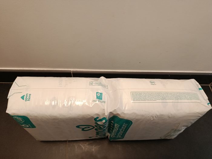 Couches Pampers Prenium taille 6 - photo numéro 3