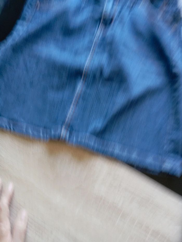 2 jupes et 1 jean - photo numéro 4