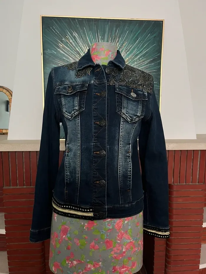 Veste Desigual taille 38