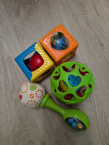 Lot jouets musicaux bébé