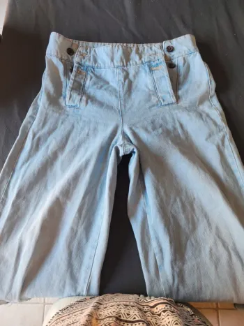 Jean's mom taille haute camaïeu