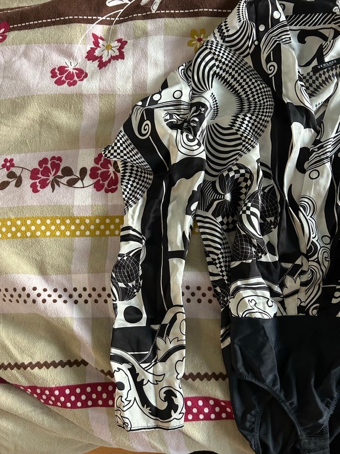 Body soie Versace - photo numéro 3