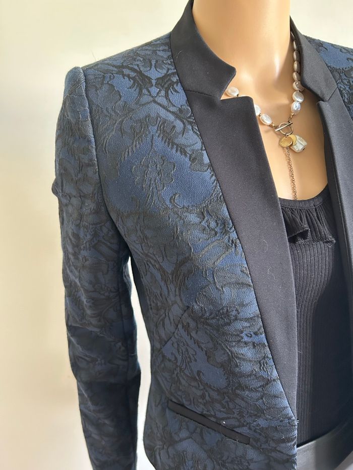 Blazer bleu marine et noir Naf Naf taille 34 jamais porté - photo numéro 4