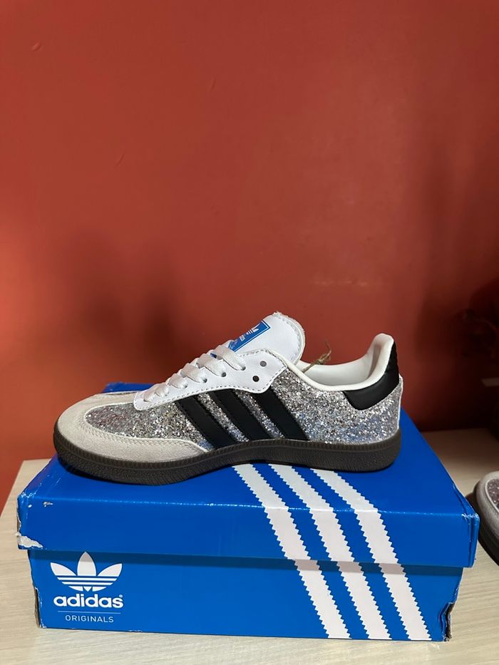 Samba à paillettes argenté - photo numéro 3