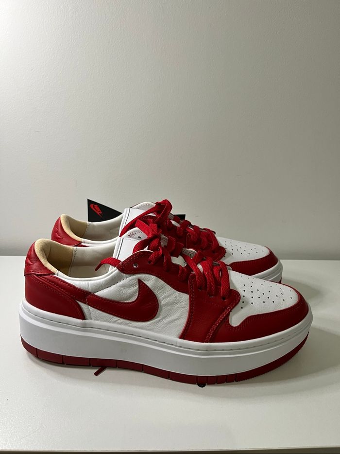 Nike Jordan 1 Elevator taille 42,5 - photo numéro 3