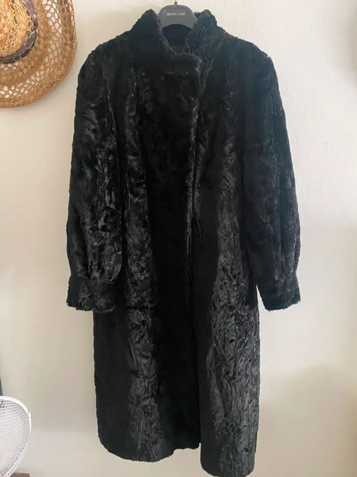 Magnifique manteau long noir