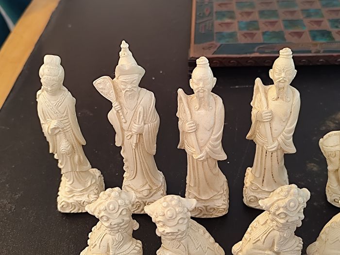 Jeu d'échecs décoratif style égyptien et asiatique - photo numéro 4