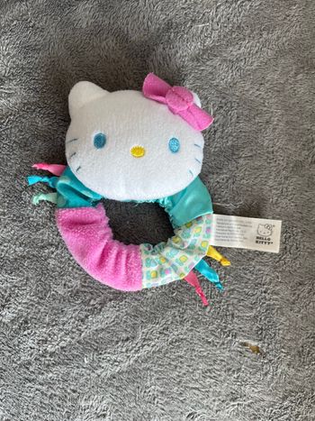 Hochet bébé hello kitty