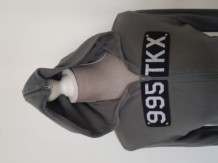 Veste - photo numéro 2