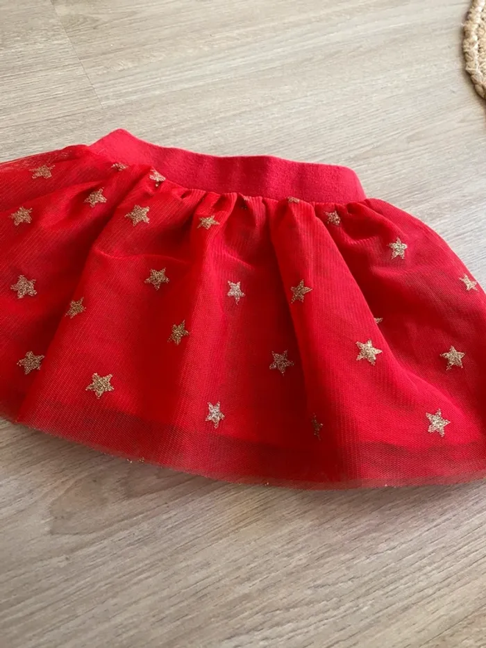 Jupe rouge en tulle style tutu - photo numéro 2