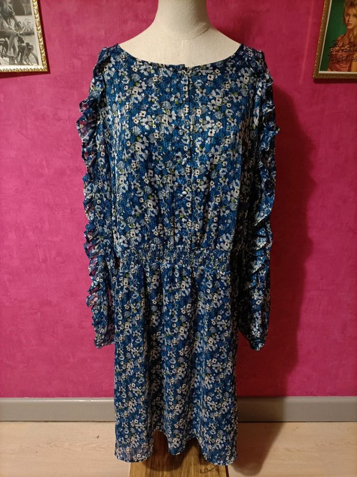 Robe bleue femme manches longues fleurs multicolores Kiabi taille 54 - photo numéro 2