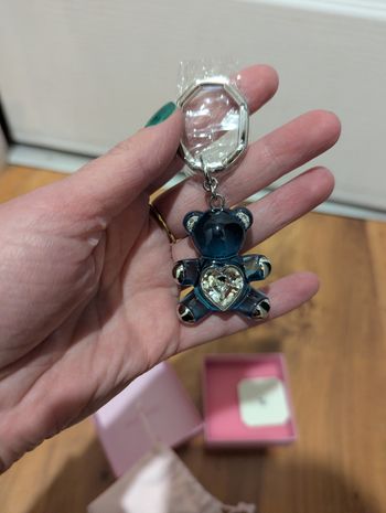 Porte clé ourson Pandora 