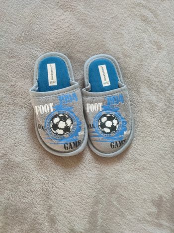 Chaussons foot 28 29