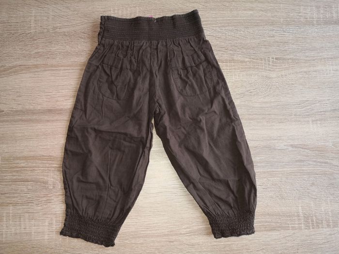 Joli pantalon Aladin printemps-été 4 ans - photo numéro 2