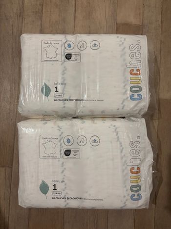 Couches la marque en moins