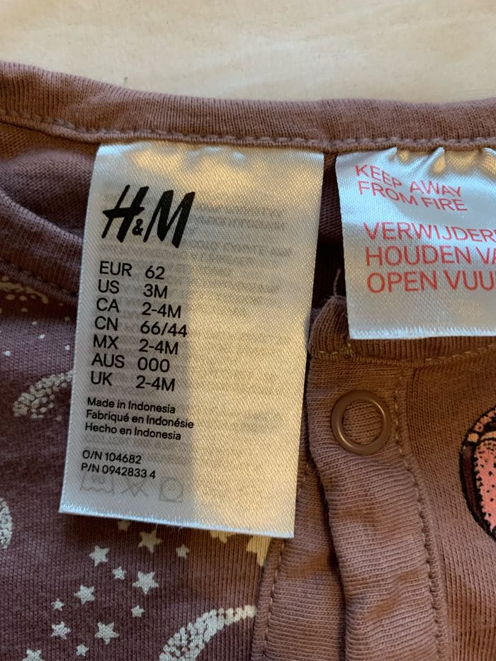 Pyjamas sans pieds H&M 2/4 mois - photo numéro 4