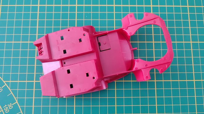 Intérieur rouge pièce détachée miniature Burago Mercedes 300 SL 1954 1/18 1/18e #B16 - photo numéro 2