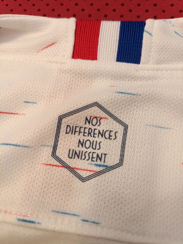 Maillot de foot Mbappe France, Nike Authentique Officiel taille Adulte L - photo numéro 6