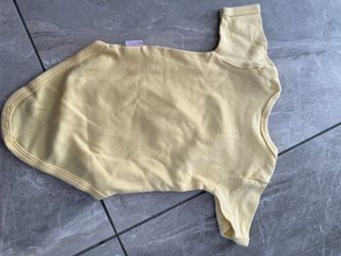 Bodie jaune manche courte - photo numéro 2