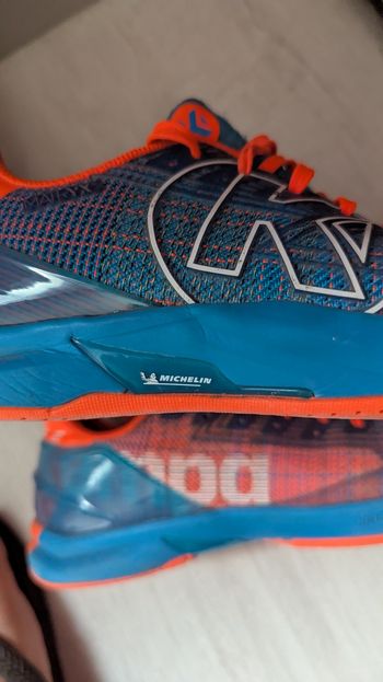 Chaussures sport intérieur kempa