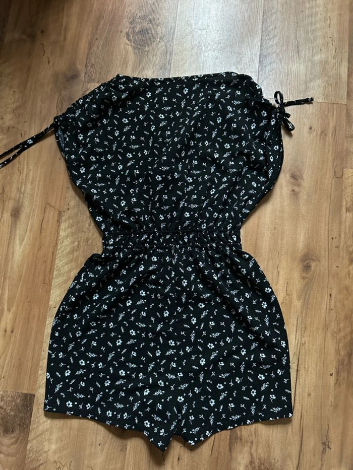 Combinaison short fleurie - taille Xs - photo numéro 4