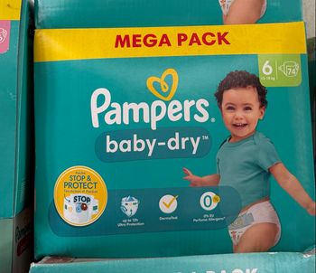 Couches Pampers Taille 6