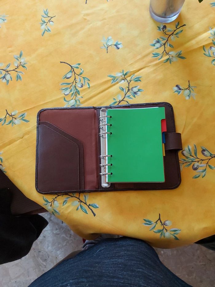 Agenda cuir galeries lafayette - photo numéro 3