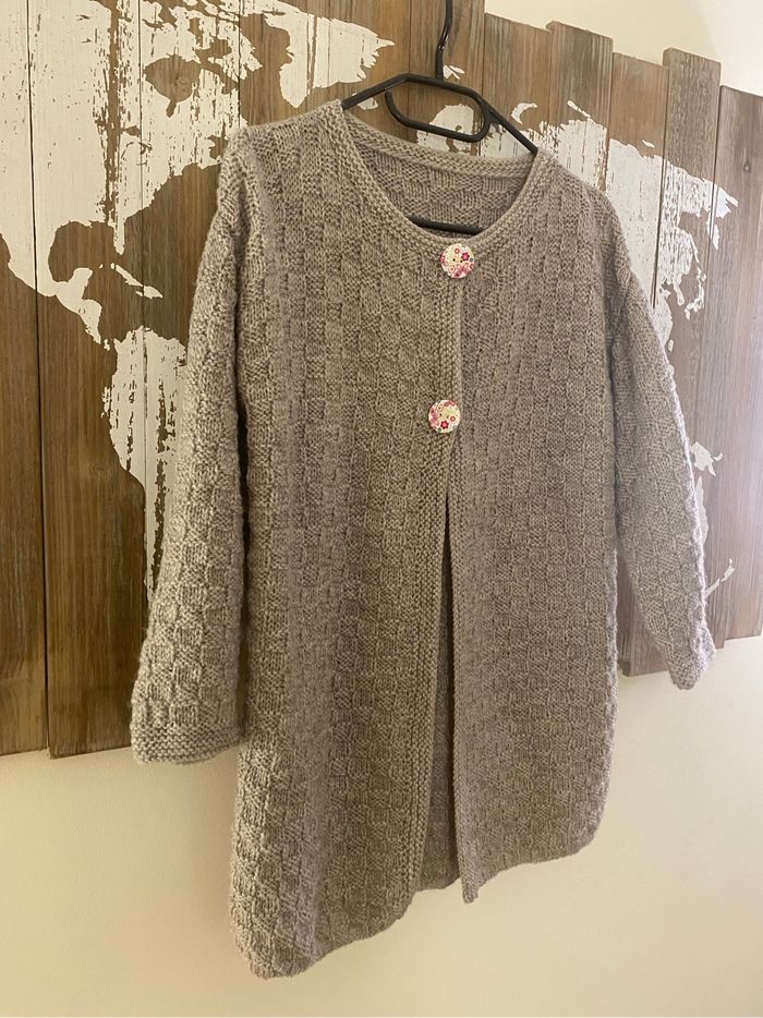 Gilet long tricoté main Taille S - photo numéro 2