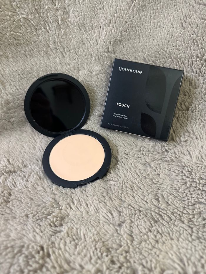 Fond de teint crème 1C Younique