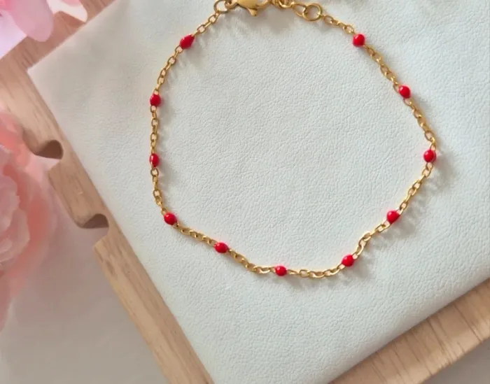 Lot de 2 bracelets dorée en acier inoxydable
🌸 rouge et noir - photo numéro 3
