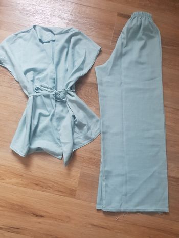 Ensemble pantalon et chemisier